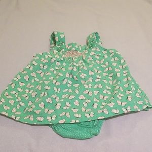 Cute baby girl romper barely worn.